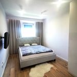 Wynajmij 2 sypialnię apartament z 50 m² w Lublin