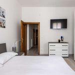 Affitto 2 camera appartamento di 90 m² in Bologna