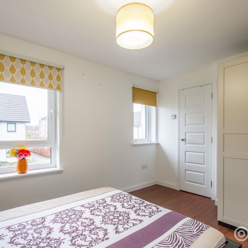 3 Bedroom Terraced to Rent at Drum-Brae-Gyle, Edinburgh, England South Gyle