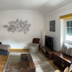 Rent 2 bedroom apartment of 105 m² in Lisboa