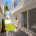Rent 3 bedroom apartment of 185 m² in Hermosa Beach
