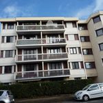 Rent 2 bedroom apartment of 52 m² in Fontenay-le-Fleury