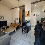 Rent 2 bedroom apartment of 26 m² in Nîmes