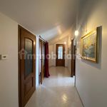 Affitto 3 camera appartamento di 70 m² in Pecetto Torinese