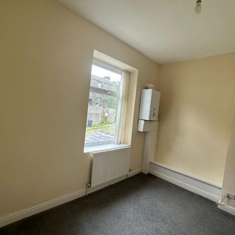 Terraced house to rent in Seldon Street, Colne BB8