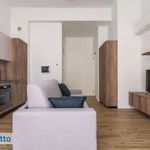 Affitto 2 camera appartamento di 61 m² in Milano