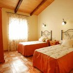 Rent 2 bedroom house in Navaconcejo