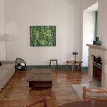 Rent a room of 174 m² in Lisboa