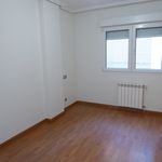 Alquilo 3 dormitorio apartamento de 80 m² en Avilés