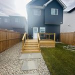 Rent 3 bedroom house of 160 m² in Edmonton