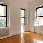Rent 1 bedroom apartment of 55 m² in New York