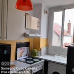 Rent 1 bedroom apartment of 25 m² in Châtillon