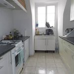 Rent 2 bedroom apartment of 73 m² in Compiègne