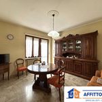 Affitto 3 camera appartamento di 106 m² in Carmagnola