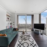 Rent 2 bedroom flat of 81 m² in London