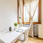 Rent a room of 116 m² in Padua