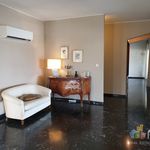 Rent 4 bedroom apartment of 252 m² in Glyfada