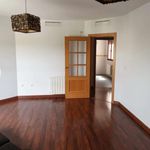 Rent 2 bedroom apartment of 80 m² in Badajoz
