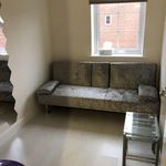 Rent 4 bedroom flat in Coventry