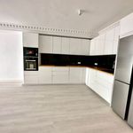 Rent 10 bedroom house of 280 m² in Estepona