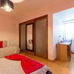 Rent 5 bedroom apartment of 150 m² in Moinhos da Funcheira