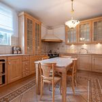 Rent 4 bedroom apartment of 264 m² in Zagreb