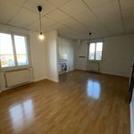 Rent 3 bedroom apartment of 92 m² in Gouy