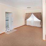 Rent 3 bedroom house of 1000 m² in Port Elizabeth
