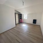 Rent 3 bedroom house of 65 m² in Bressuire