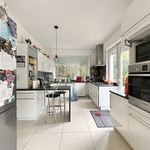 Rent 6 bedroom apartment of 270 m² in Ukkel