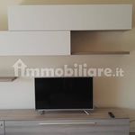 Rent 3 bedroom apartment of 90 m² in Treviso