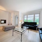 Rent 4 bedroom house of 199 m² in Halluin