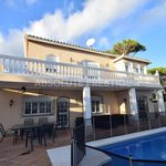 Villa for rent in El Paraiso, Estepona East