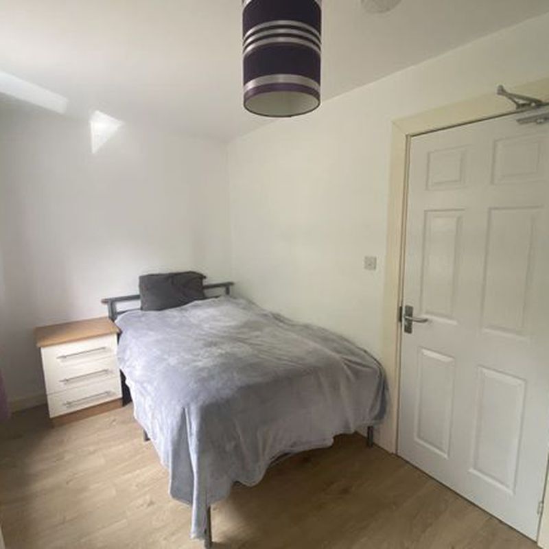 Room to rent in Room 3, Marsham, Orton Goldhay, Peterborough PE2