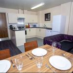 Rent 5 bedroom flat in Leicester