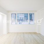 Rent 1 bedroom apartment of 35 m² in Central