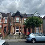 Rent 1 bedroom house in Harrow