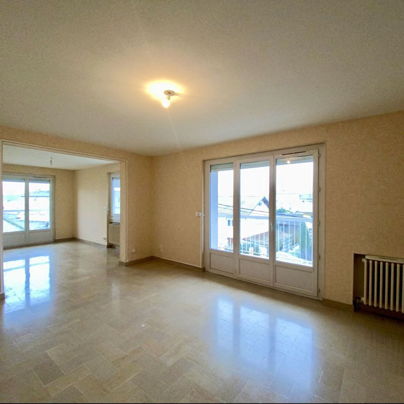 A louer appartement Bourg-en-Bresse 5 pièces 102.29 m2