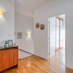 Rent a room of 149 m² in Porto