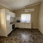 Rent 5 bedroom house in Victoria