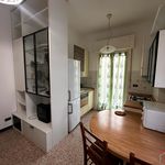 Affitto 4 camera appartamento di 56 m² in Genova