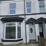 Rent 4 bedroom house in Hull
