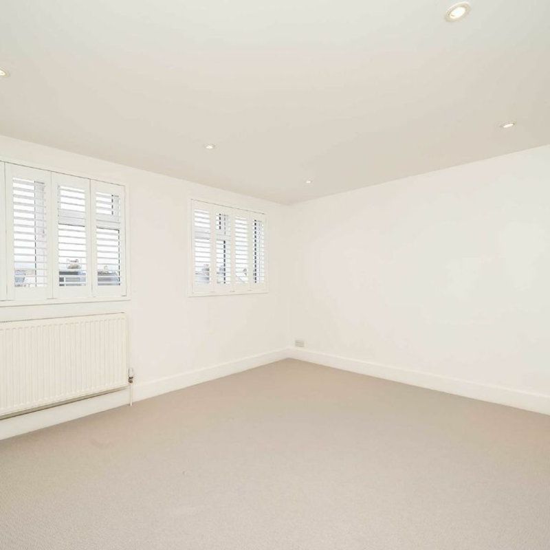 house for rent in Eve Road Old Isleworth, TW7