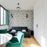 Rent 1 bedroom apartment of 18 m² in Paris