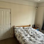 Rent 4 bedroom house in Exeter