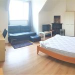 Rent 5 bedroom apartment in Manchester