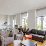 Rent a room of 600 m² in brussels