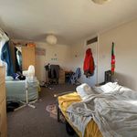 Rent 3 bedroom flat in Winchester