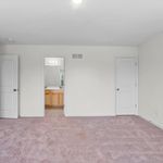 Rent 4 bedroom apartment of 193 m² in Saint Louis