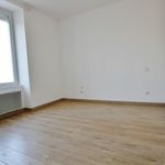 Rent 2 bedroom apartment of 37 m² in Bourges